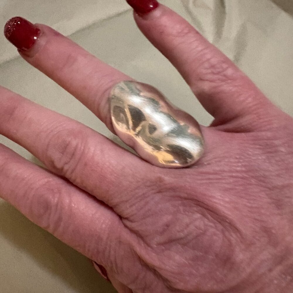 Kendra Scott Vintage Silver Organic Molten Pebble Statement Ring size 8